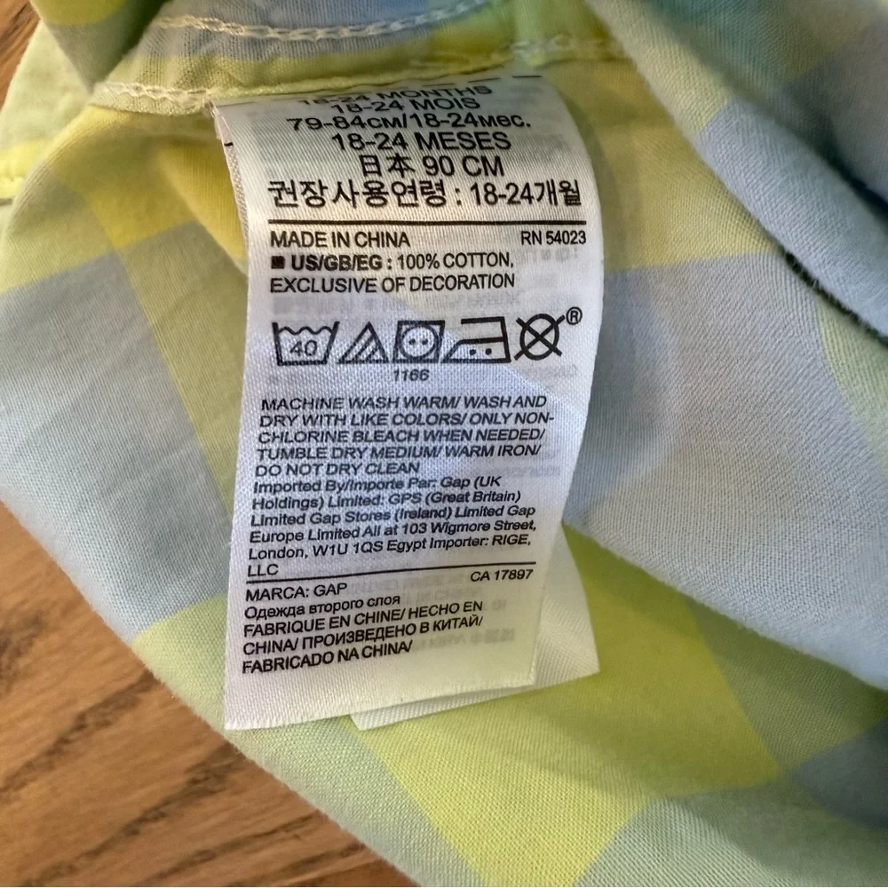 GAP Kids Toddler Plaid Short Sleeve Shirt Size 18-24 Months